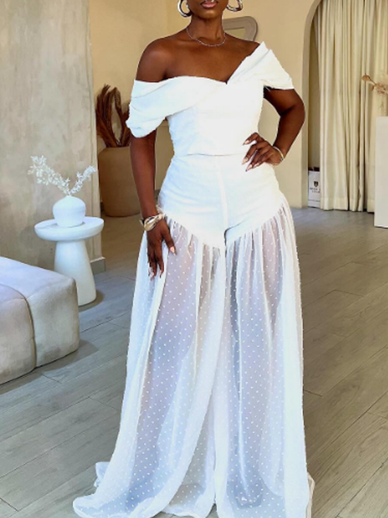 Elegant Plain Regular Fit Cold Shoulder Jumpsuit With No